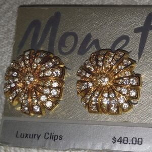Monet earrings Luxury Clips vintage